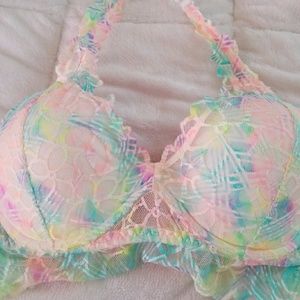 Bundle Bra n Panty VS PINK New!!